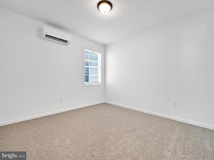 More Photos Of 336-338 Main St, Denver Storefront Retail Residential For Lease