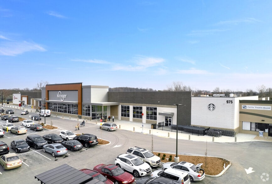 Primary Photo Of 905-975 N Green St, Brownsburg Unknown For Lease