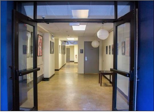 More Photos Of 939 W Wilson Ave, Chicago Office For Lease