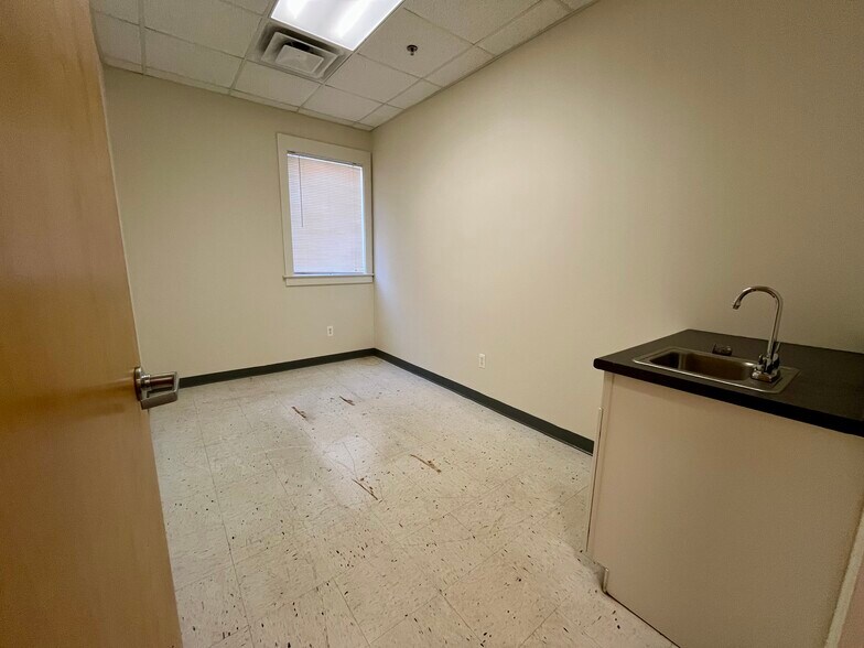 More Photos Of 1268 Westminster St, Providence Storefront Retail Residential For Sale