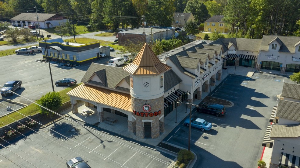 More Photos Of 2655 N Cobb Pky, Kennesaw Storefront For Lease