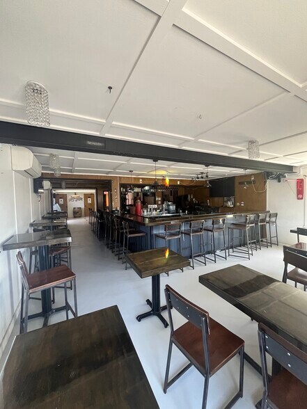 More Photos Of 3503 Us-301, Ellenton Restaurant For Lease