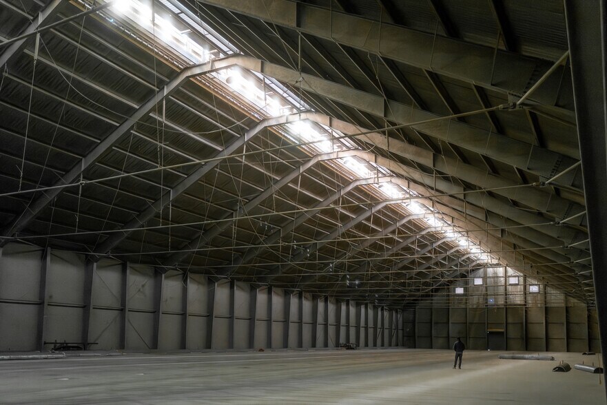 More Photos Of 11600 Wasatch Rd, Longmont Industrial For Sale