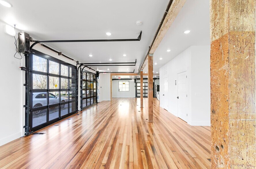 More Photos Of 1452 NE 28th Ave, Portland Storefront Retail Residential For Sale