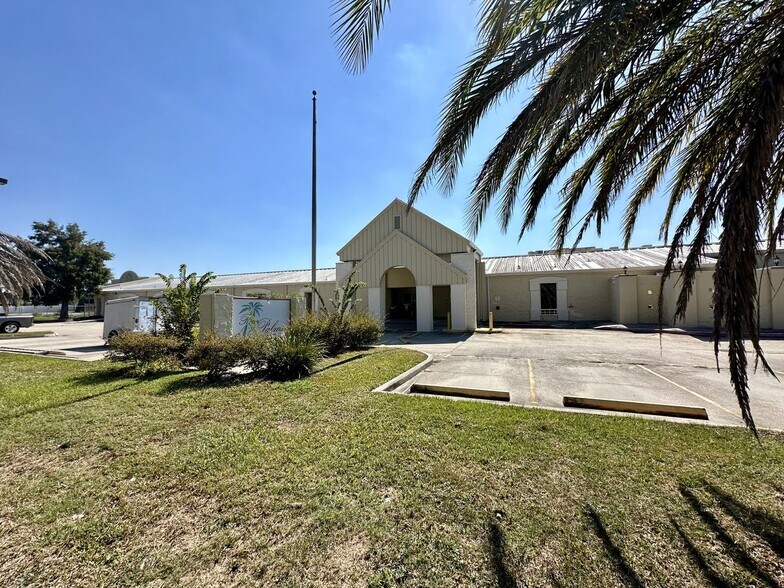 More Photos Of 5301 Tullis Dr, New Orleans Assisted Living For Sale