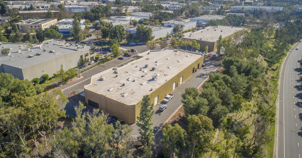 More Photos Of 2453 Cades Way, Vista Unknown For Lease