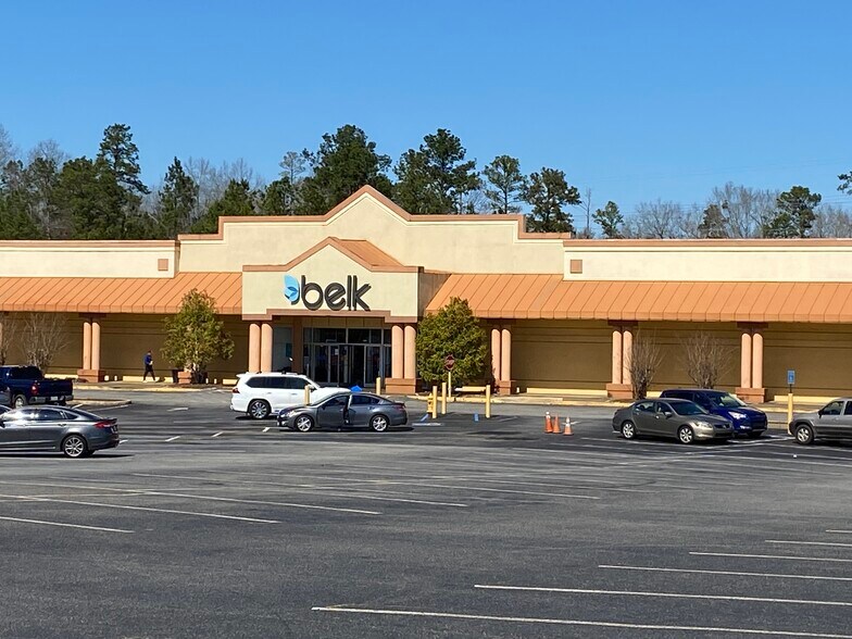 More Photos Of 1500 E Forsyth St, Americus Unknown For Lease