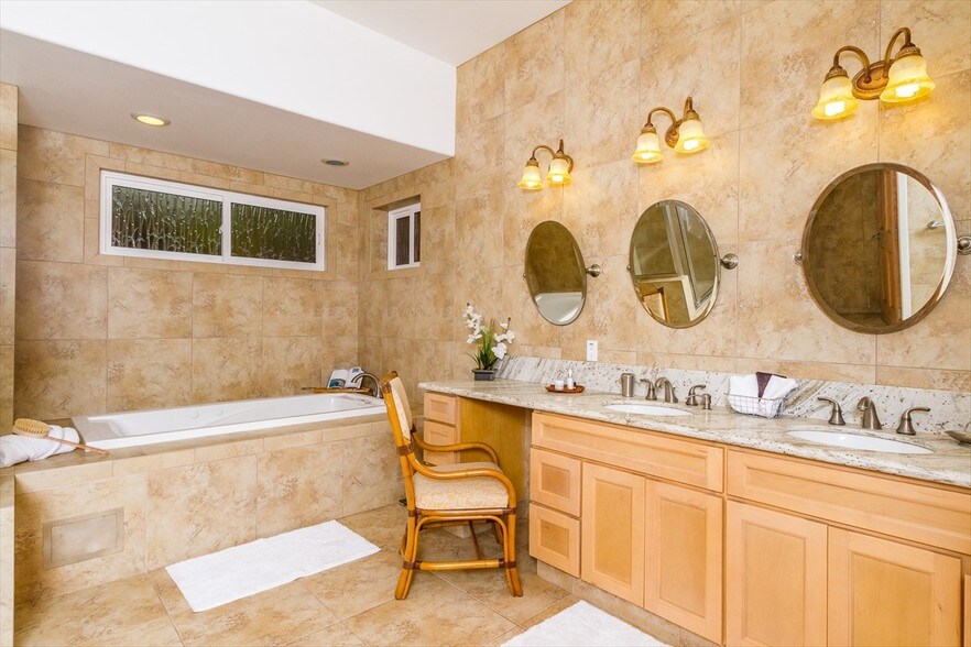 More Photos Of 31-212 Hawaii Belt Rd, Ninole Hospitality For Sale