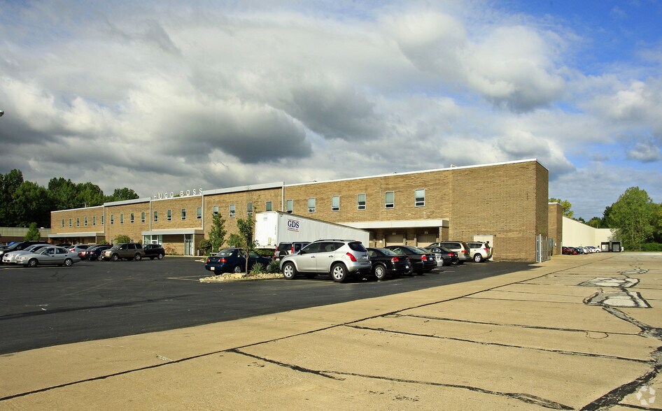 More Photos Of 4600 Tiedeman Rd, Brooklyn Warehouse For Sale