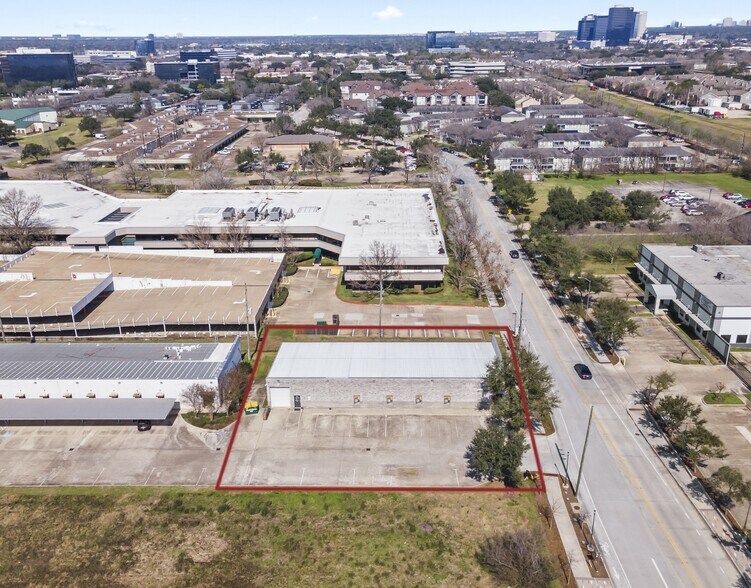 More Photos Of 3664 Walnut Bend Ln, Houston Flex For Lease