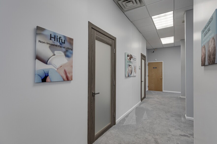 More Photos Of 102-112 Town Center Dr, Warren Office For Lease