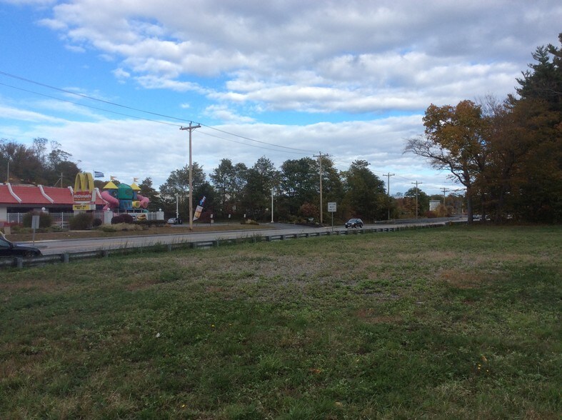 More Photos Of 83-85 Macy St, Amesbury Land For Sale