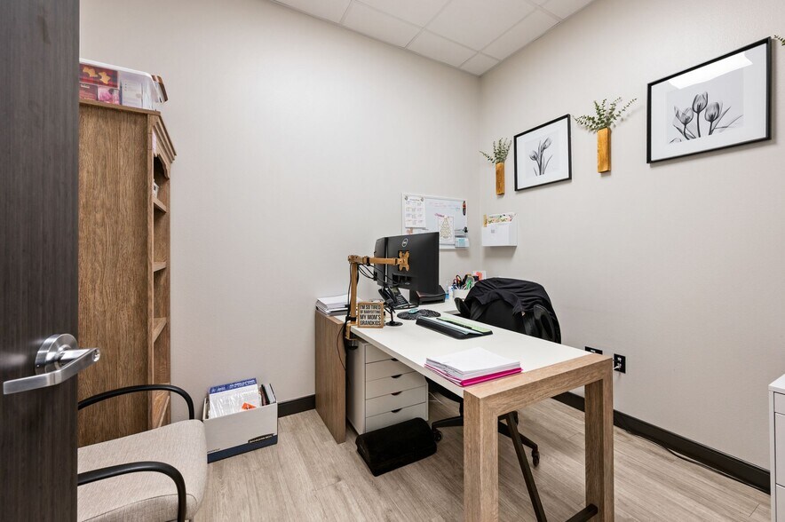 More Photos Of 3349 Golden Triangle Blvd, Fort Worth Medical For Lease