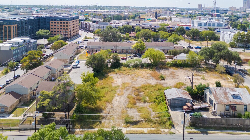 More Photos Of 1010 E Euclid Ave, San Antonio Land For Sale