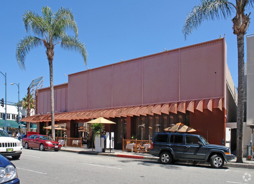 More Photos Of 468 N Bedford Dr, Beverly Hills Storefront For Lease