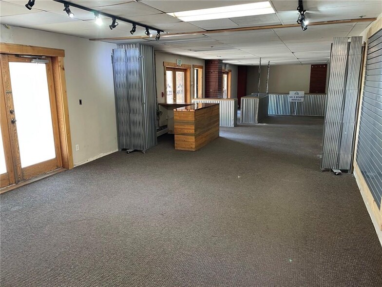 More Photos Of 100 S Park Ave, Breckenridge General Retail For Lease