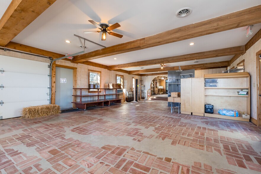 More Photos Of 8724 US Highway 68 N, West Liberty General Retail For Sale