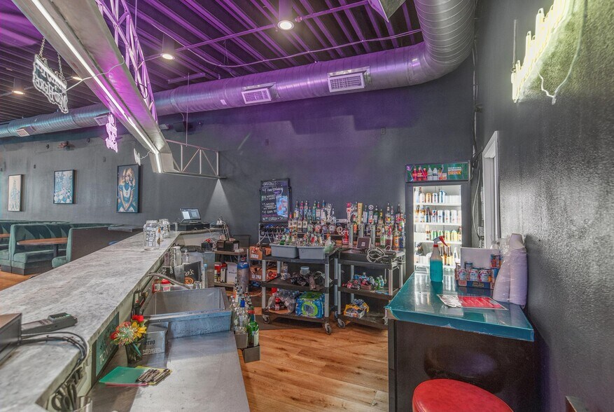 More Photos Of , Corpus Christi General Retail For Sale