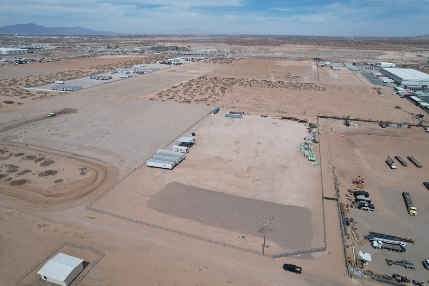 More Photos Of 995 Aguilar St, El Paso Land For Lease