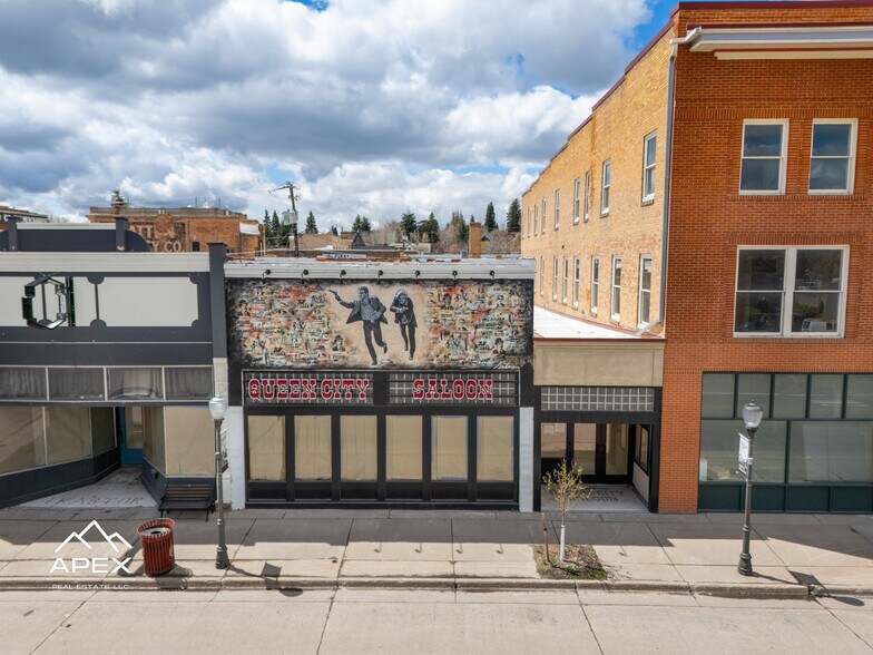 More Photos Of 1011 Front St, Evanston Restaurant For Lease