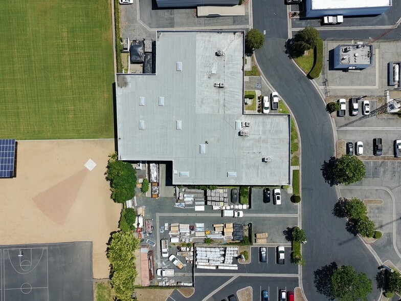 More Photos Of 6323-6421 E Alondra Blvd, Paramount Warehouse For Lease