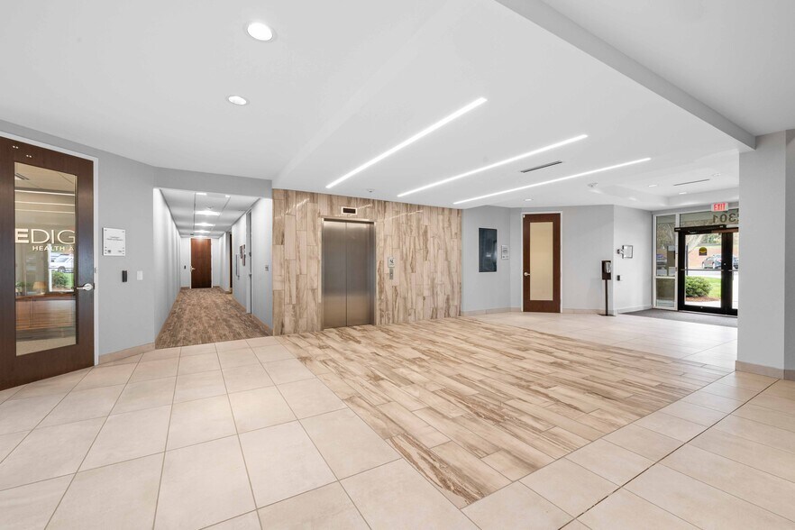 More Photos Of 2301 Rexwoods Dr, Raleigh Medical For Lease