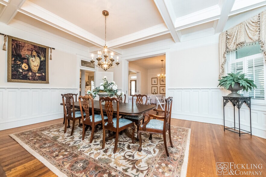 More Photos Of 85 Lakeview Rd, Byron Specialty For Sale