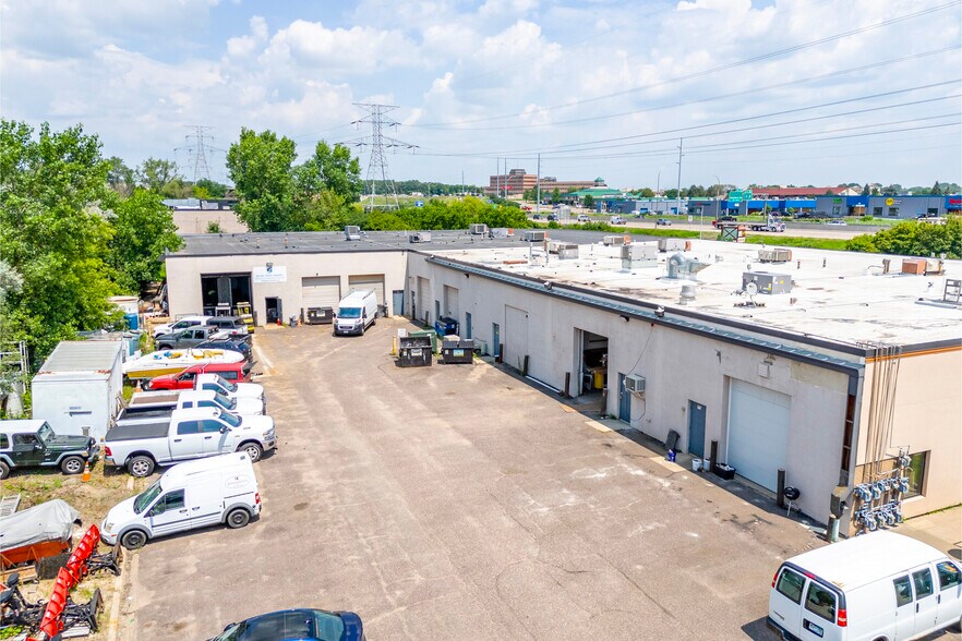 More Photos Of 14100-14170 23rd Ave N, Plymouth Unknown For Lease