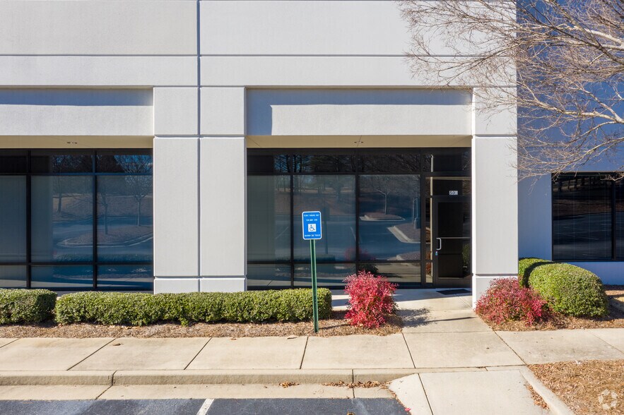 More Photos Of 1810 Satellite Blvd, Buford Distribution For Lease