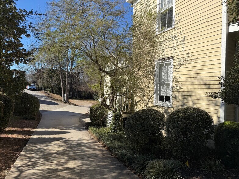 More Photos Of 1014 Canton St, Roswell Office Residential For Sale