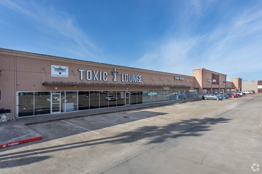 More Photos Of 3316 Shaver St, South Houston General Retail For Lease