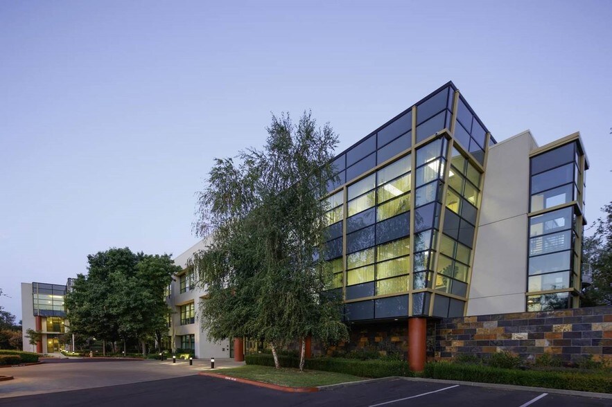More Photos Of 150 Parkshore Dr, Folsom Office For Sale