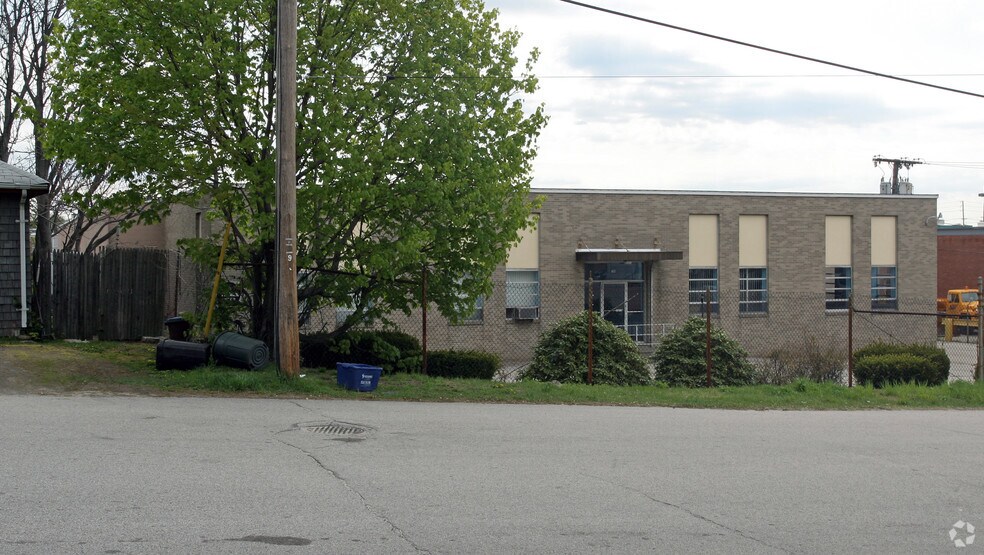 More Photos Of 100 Ashton St, Pawtucket Manufacturing For Sale