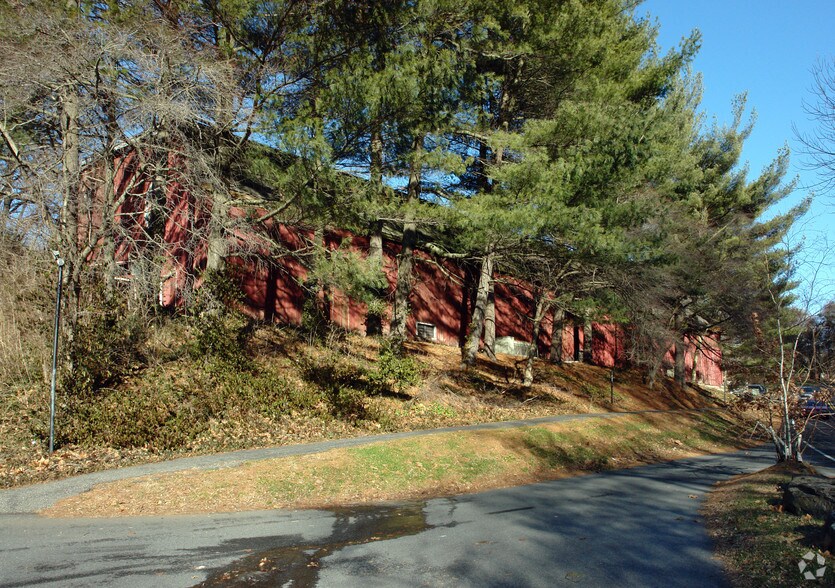 More Photos Of 1440 Wallingford Rd, Springfield Township Health Club For Lease