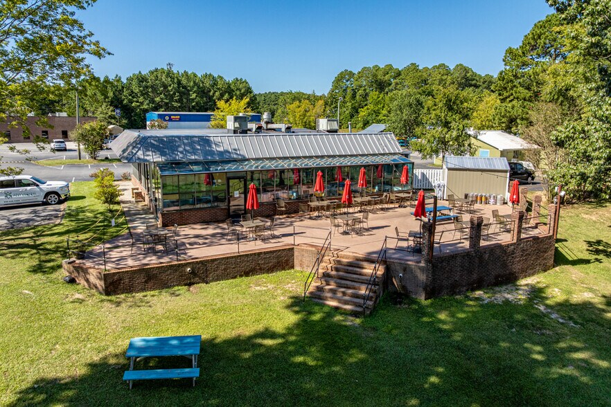 More Photos Of 100 S Main St, Lillington Restaurant For Sale