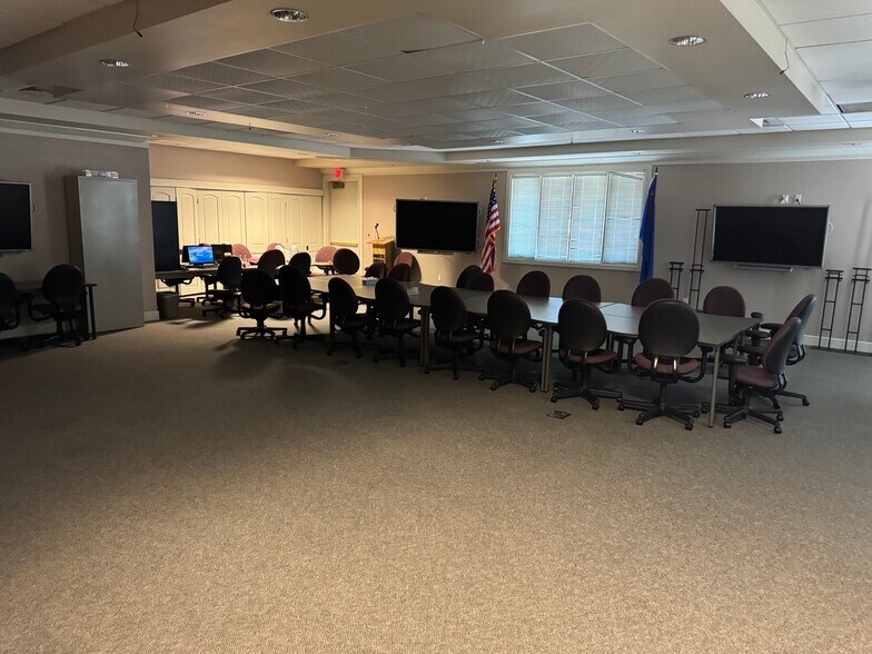 More Photos Of 3511 E Harmon Ave, Las Vegas Medical For Sale