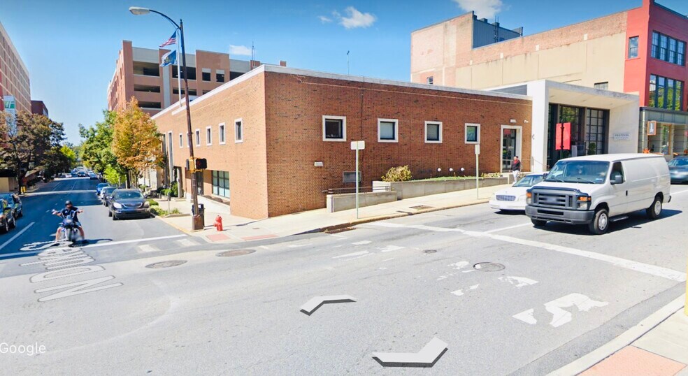 More Photos Of 39 E Chestnut St, Lancaster Office For Lease