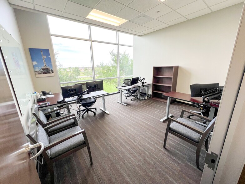 More Photos Of 6401 Holiday Hill Rd, Midland Office For Lease