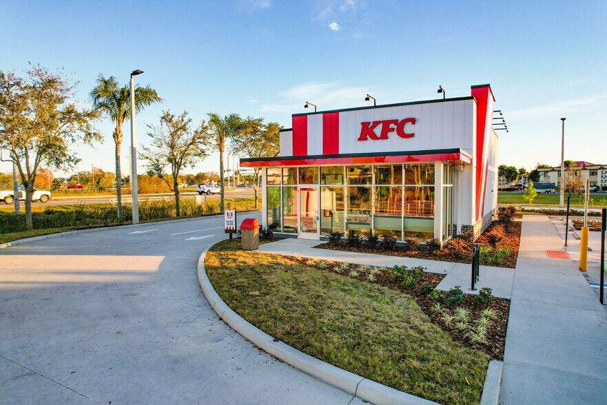 Primary Photo Of 4670 South St, Titusville Fast Food For Sale