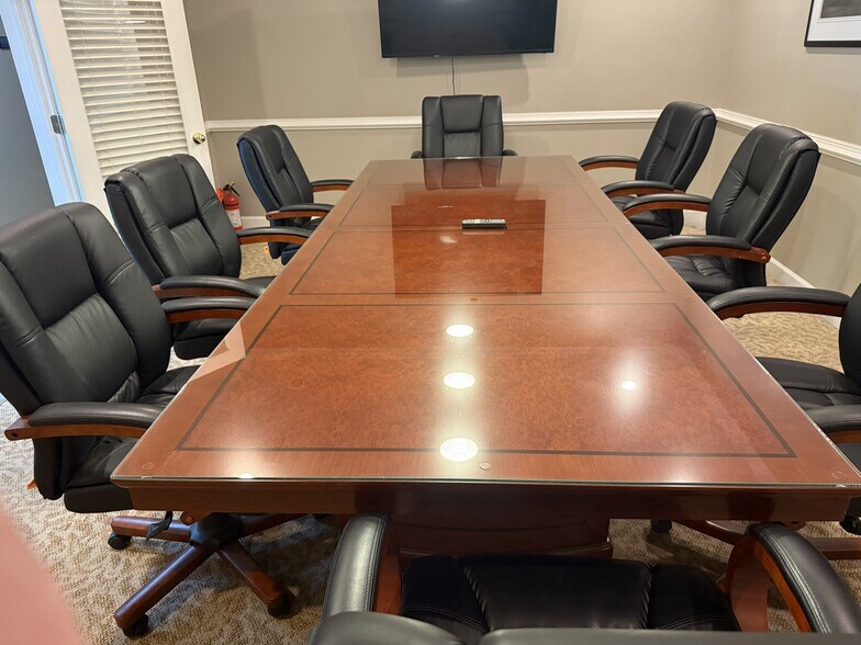 More Photos Of 1290 Main St, Daphne Office For Lease