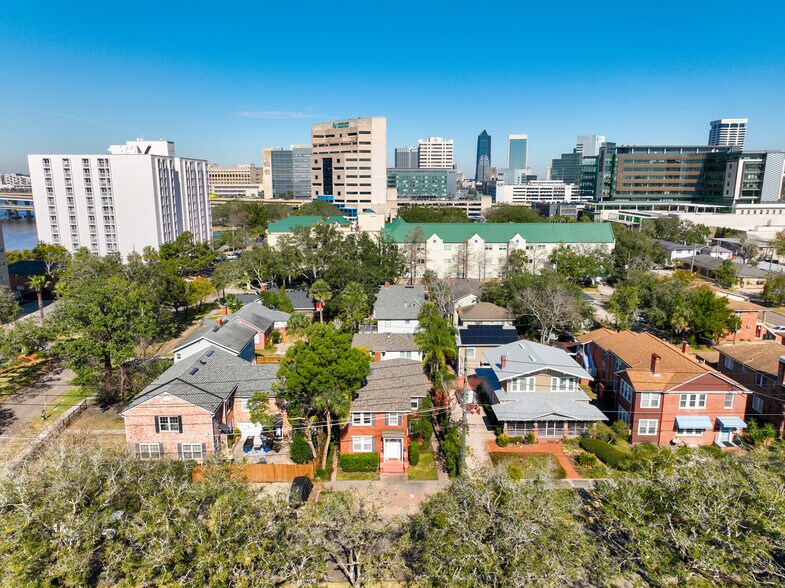 More Photos Of 817 Cedar St, Jacksonville Apartments For Sale