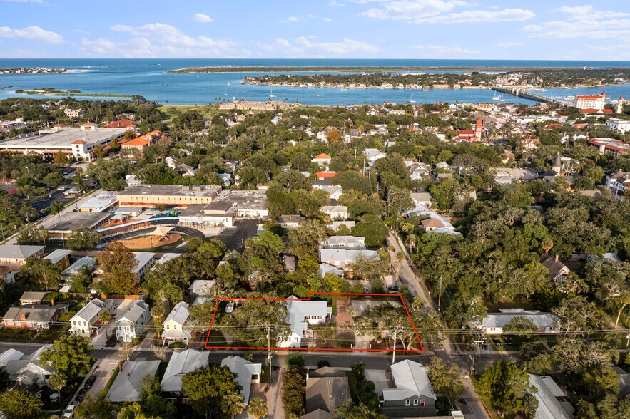 More Photos Of 19 Riberia St, Saint Augustine Office For Sale