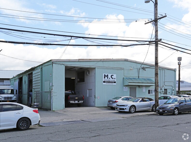 More Photos Of 2122 Kaliawa St, Honolulu Warehouse For Lease