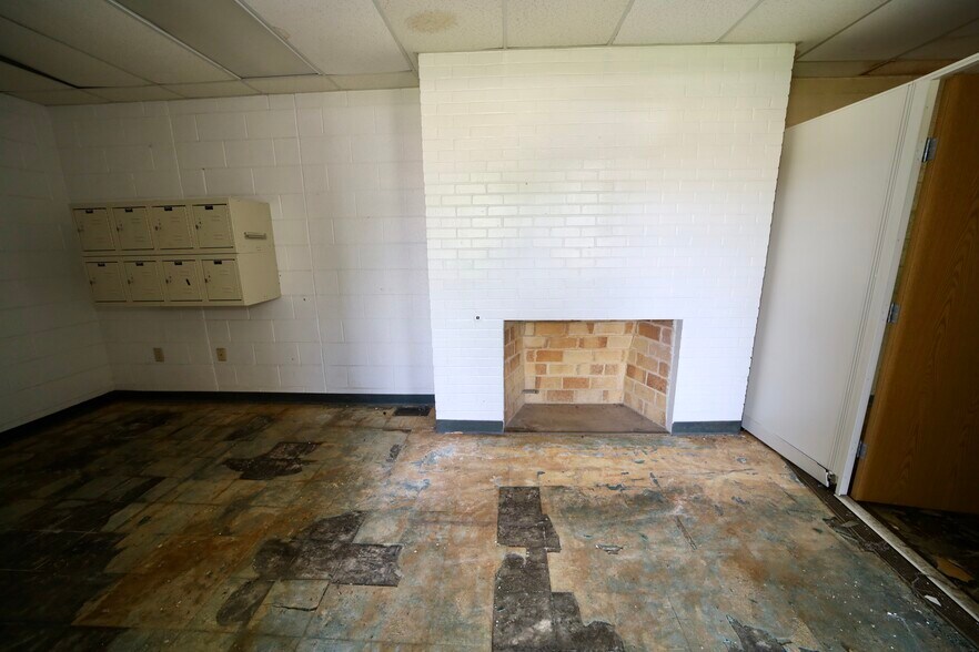 More Photos Of 970 E Humbolt St, Fort Worth Medical For Lease