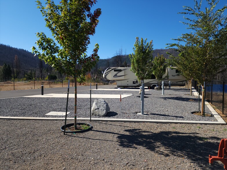 More Photos Of 206 Mill St, Greenville Specialty For Sale