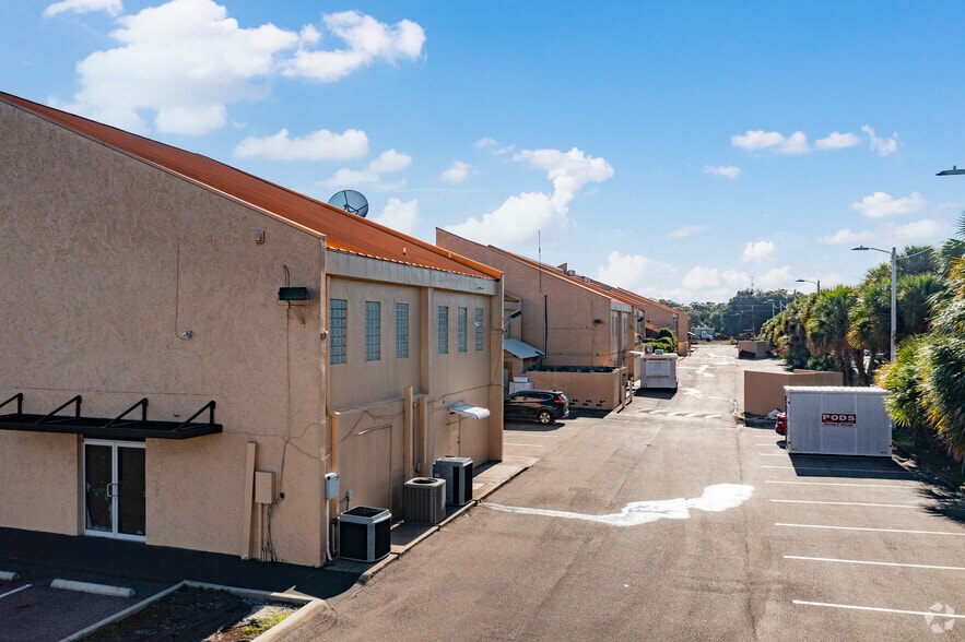More Photos Of 1441 E Fletcher Ave, Tampa Unknown For Lease