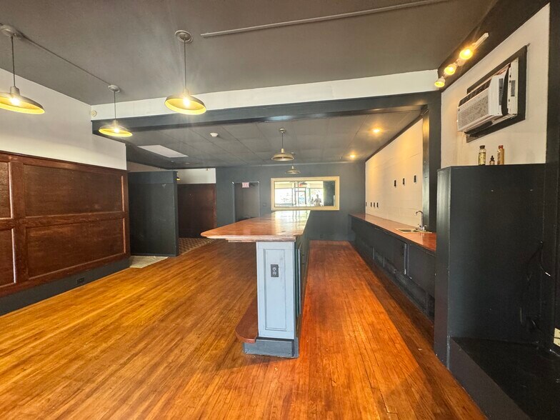 More Photos Of 26 Child St, Warren Apartments For Sale