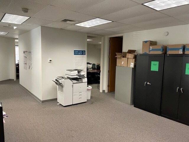 More Photos Of 2004 Fox Dr, Champaign Medical For Sale