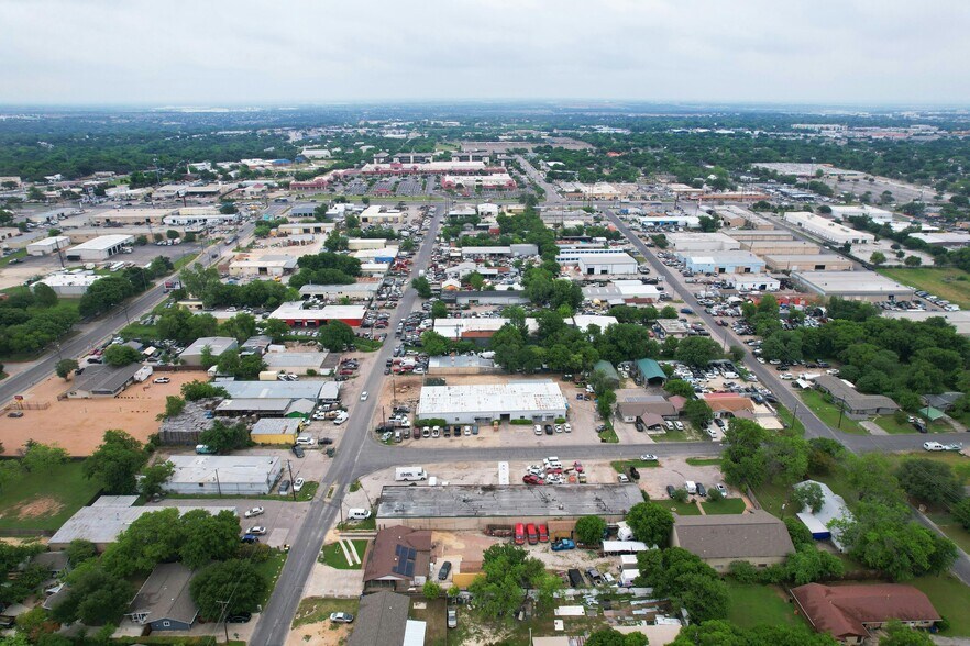 More Photos Of 1003 Prairie Trl, Austin Land For Sale