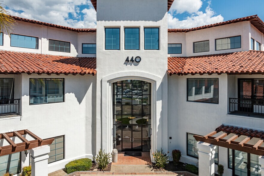 More Photos Of 440 N Mountain Ave, Upland Unknown For Sale